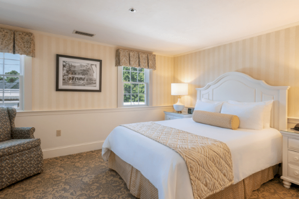 Chatham Wayside Inn
